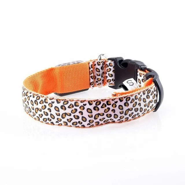 Adjustable LED Light Glow Pet Collar Leopard Nylon Pet Dog Cat Night Safety Luminous Flashing Necklace Glowing Neck Belt XWBE.