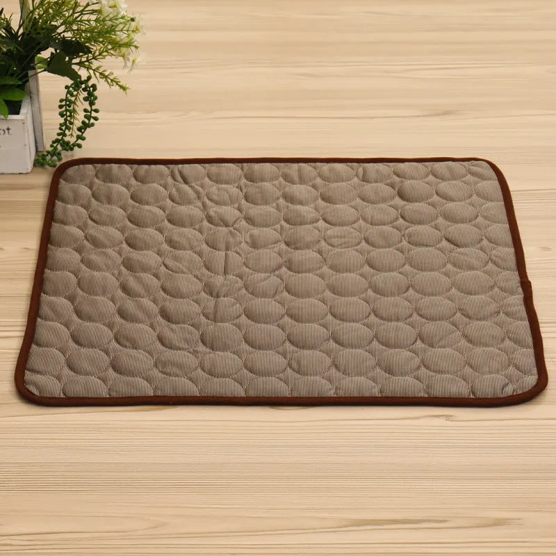 Brown Pet Cooling Mat, Heat Relief Mat Dog Cooling Pad, Soft Ice Silk Material