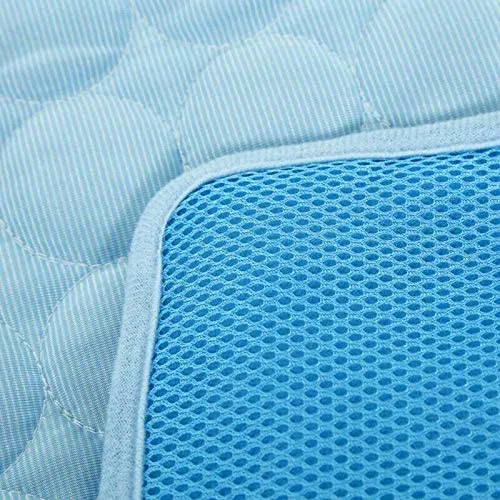 Brown Pet Cooling Mat, Heat Relief Mat Dog Cooling Pad, Soft Ice Silk Material