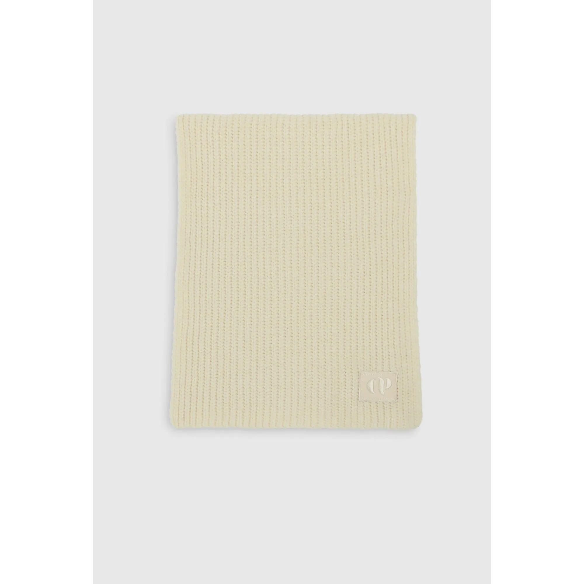 Women Knitted Scarf - Ecru
